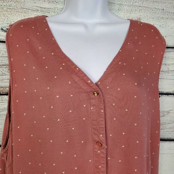 Maurices Sleeveless Heart Print Button Down Blouse Tank Top Women’s 2X - Picture 4 of 8